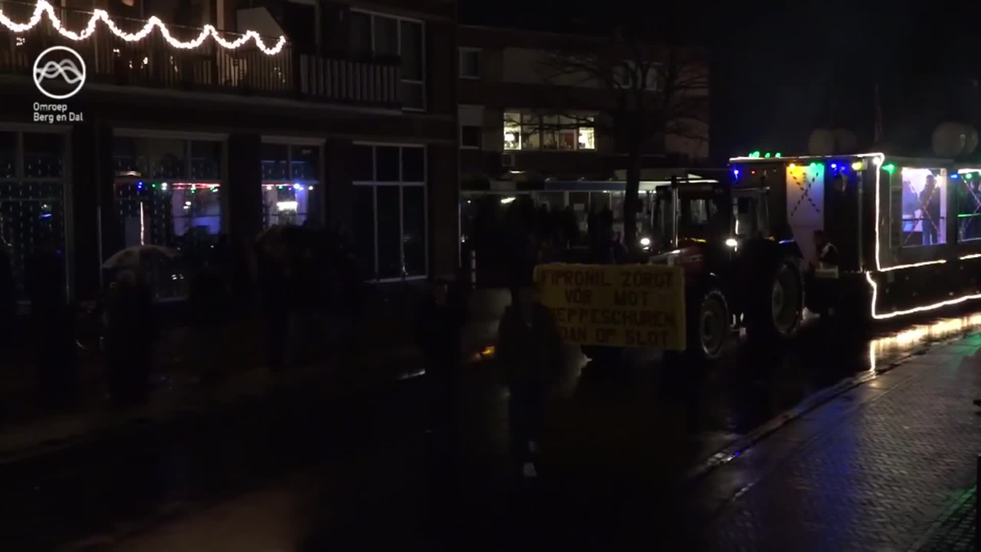 Verlichte halfvastenoptocht Millingen aan de Rijn Verlichte halfvastenoptocht Millingen aan de Rijn
