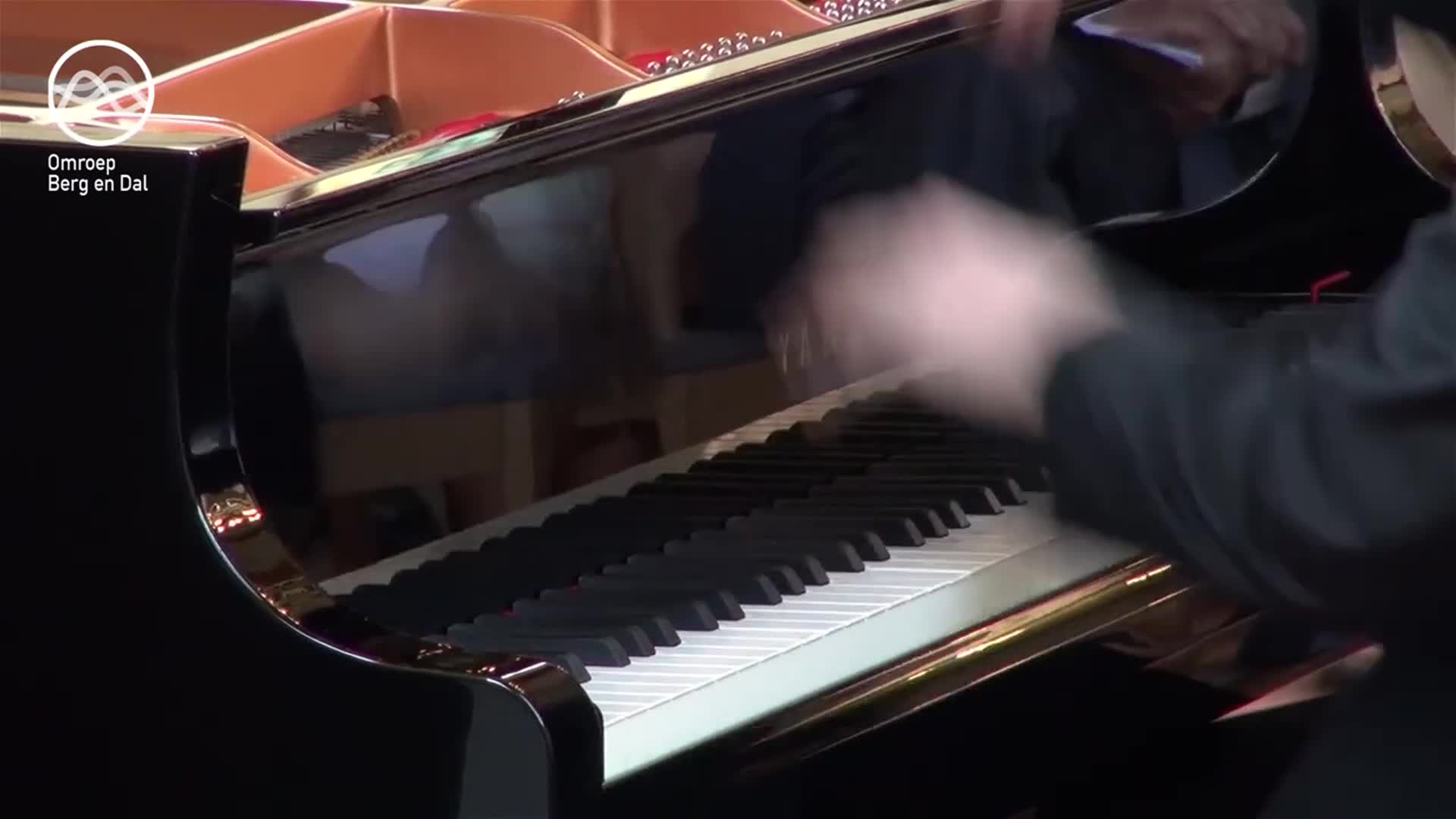 Concert Kyrill Korsunenko (1) Concert Kyrill Korsunenko (1)